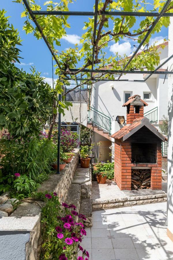 Apartments Rogulj Τρογκίρ Εξωτερικό φωτογραφία